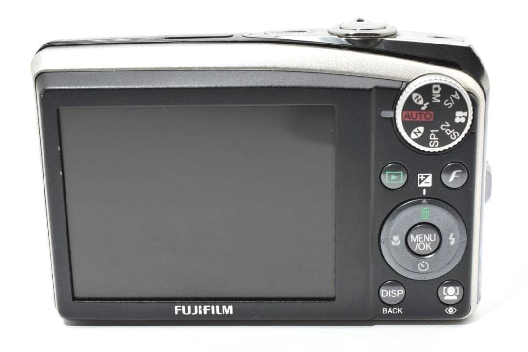 美品　FUJIFILM FinePix F50fd シルバー ＃A345