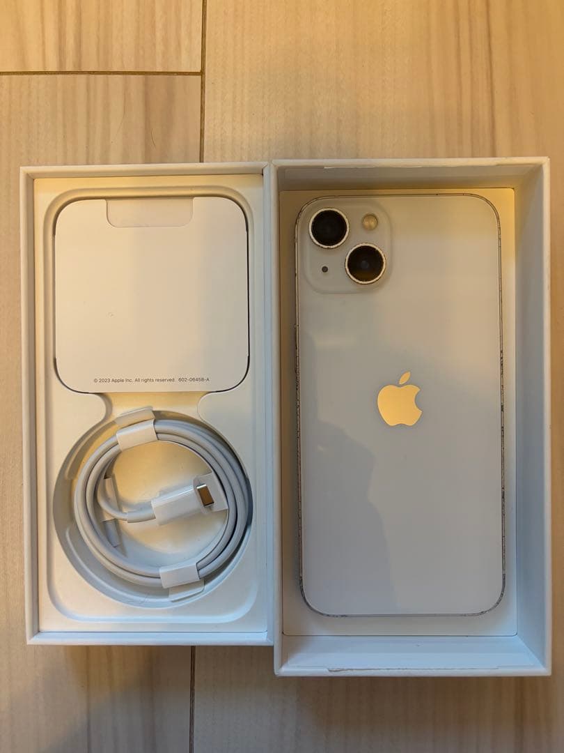 Apple iPhone 13 ホワイト 本体