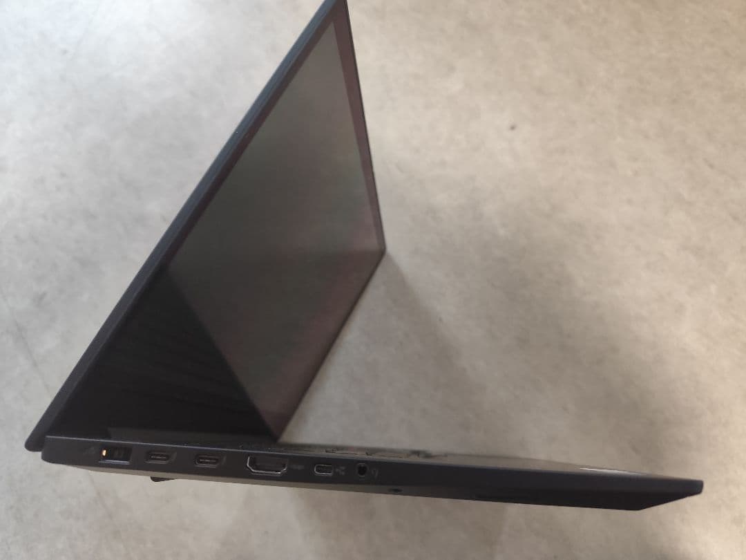 Windowsノート本体 ThinkPad P1Gen2 Xeon 64GB 1TB NVIDIA GPU