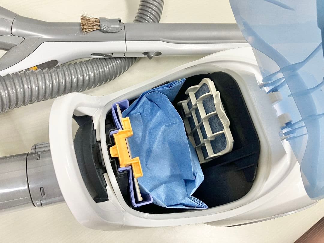 三菱 紙パック式掃除機 Be-K TC-FXG5J-A 2023年製