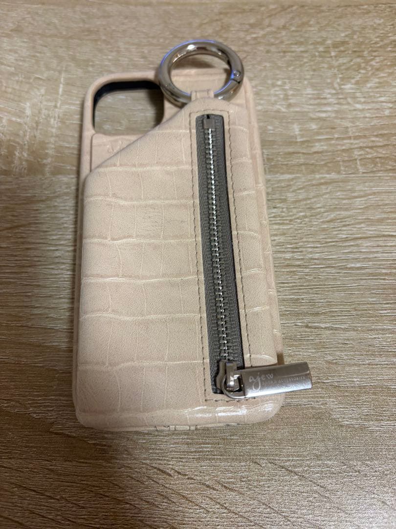 ajew iPhone13用ケース