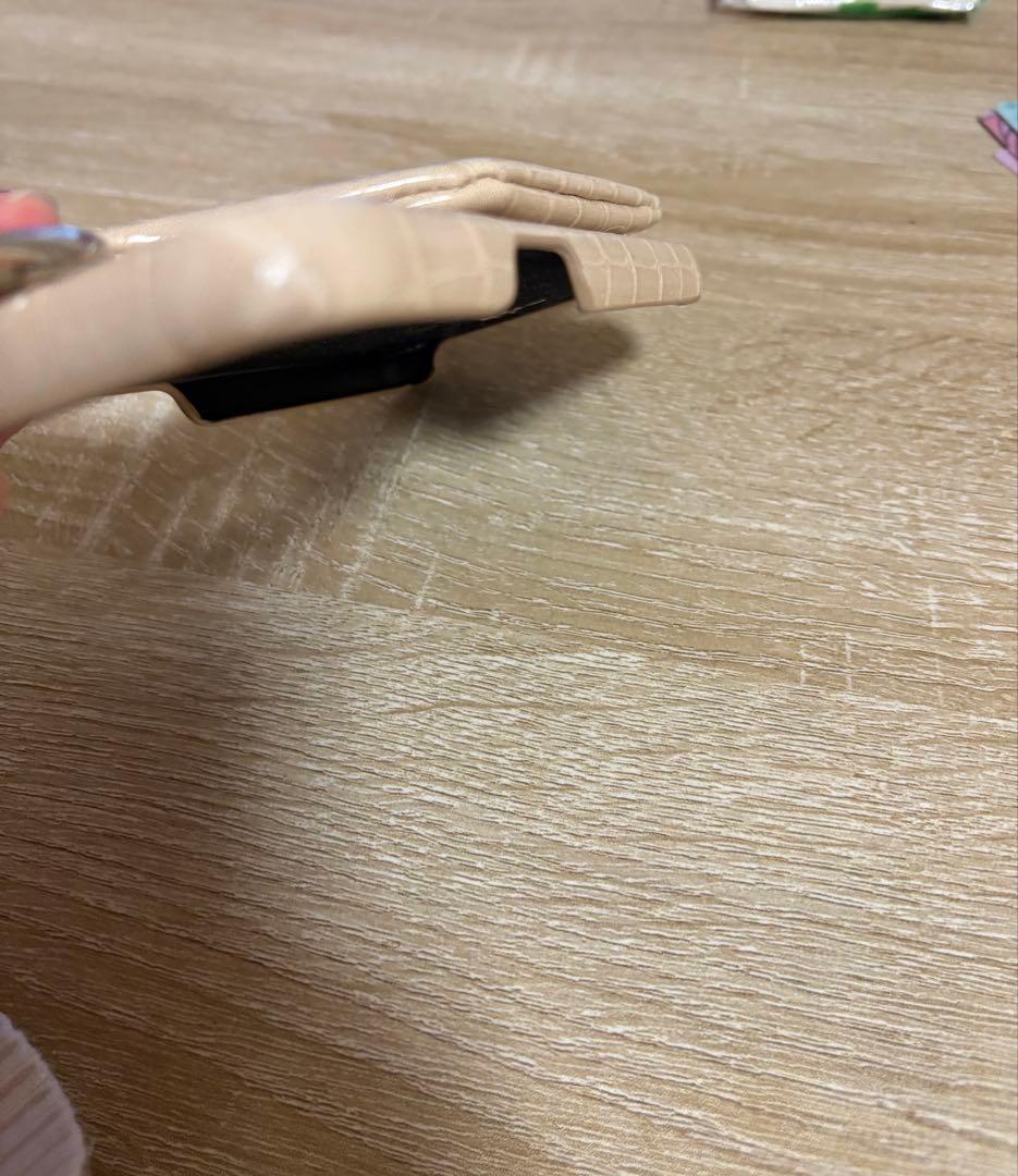 ajew iPhone13用ケース