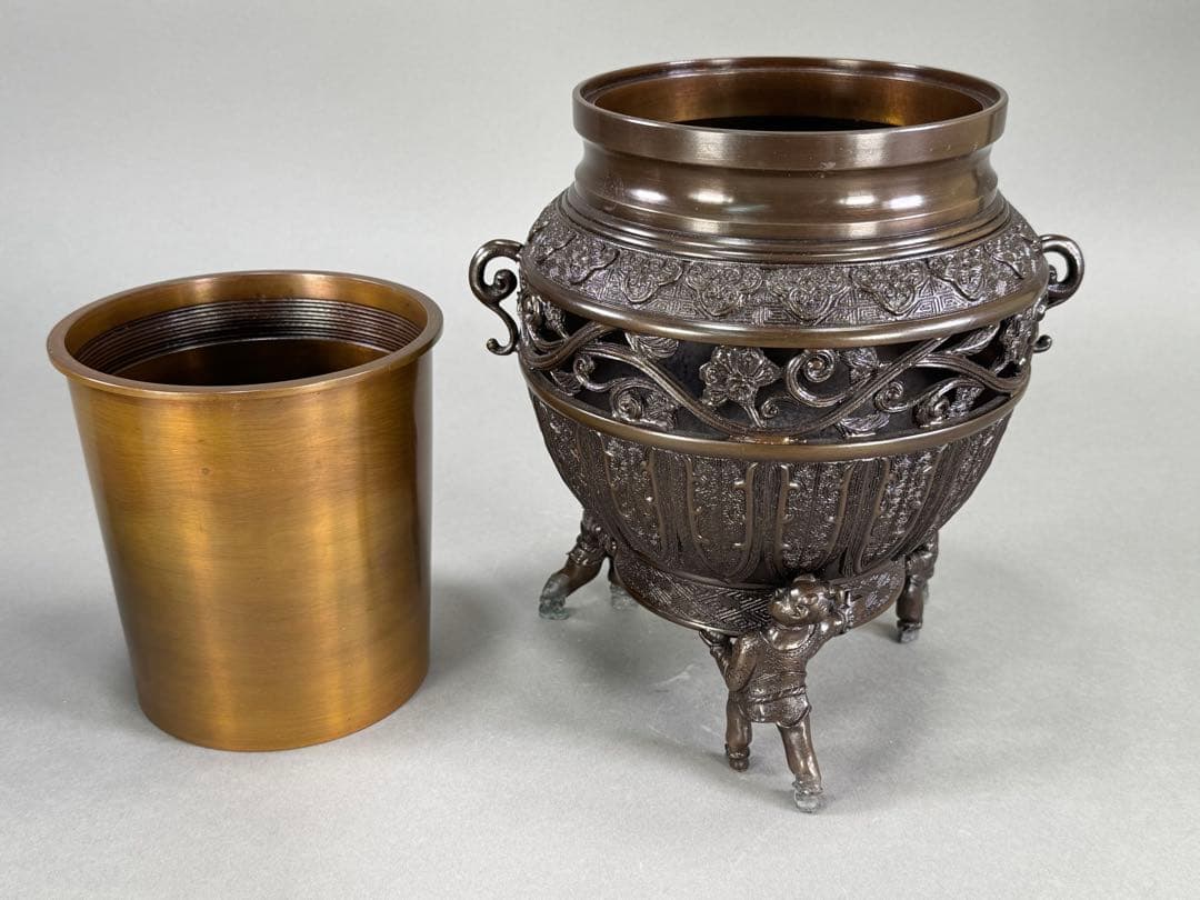 いけばな　池坊　鋳銅花器　陵山在銘 銅薄端　古流　未生流　龍生派 花瓶　華道具