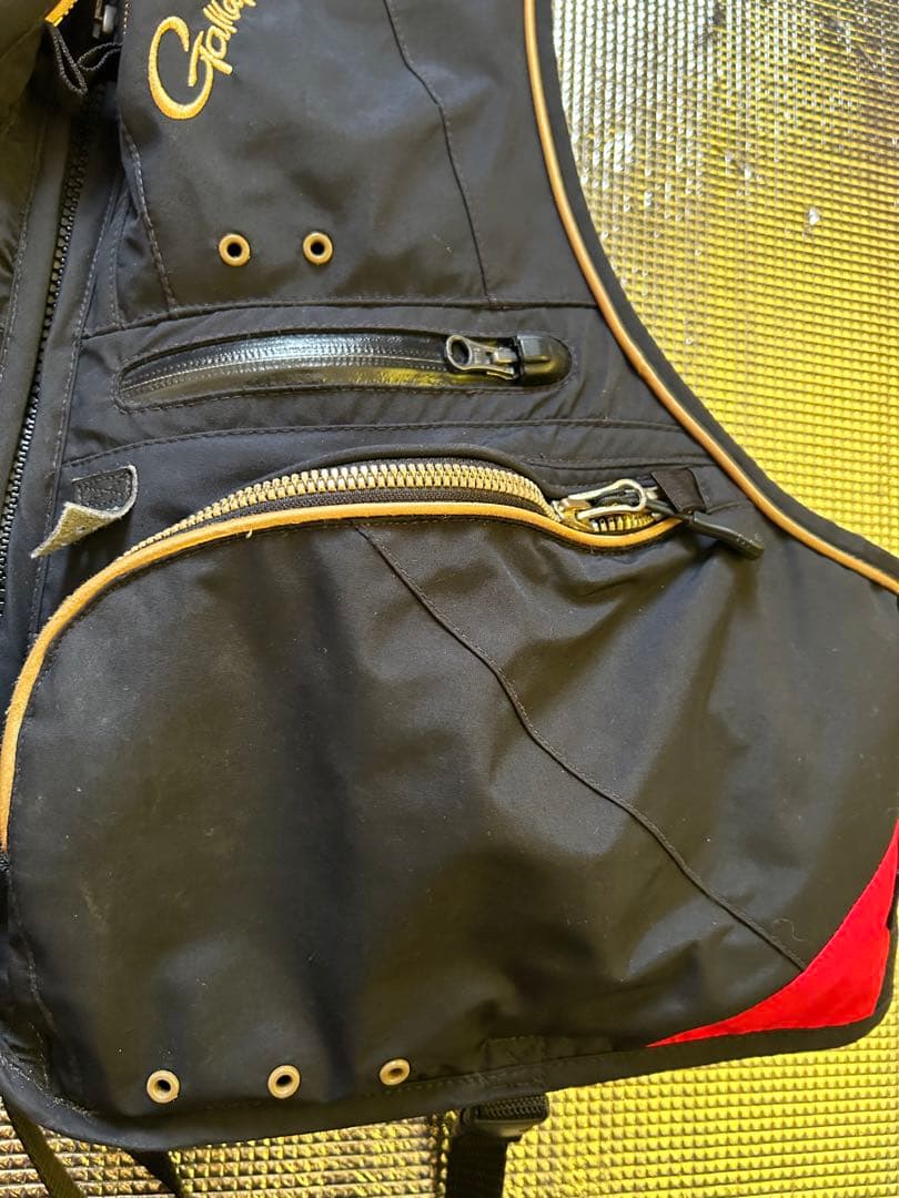 がまかつ　フローティングベスト LLサイズ