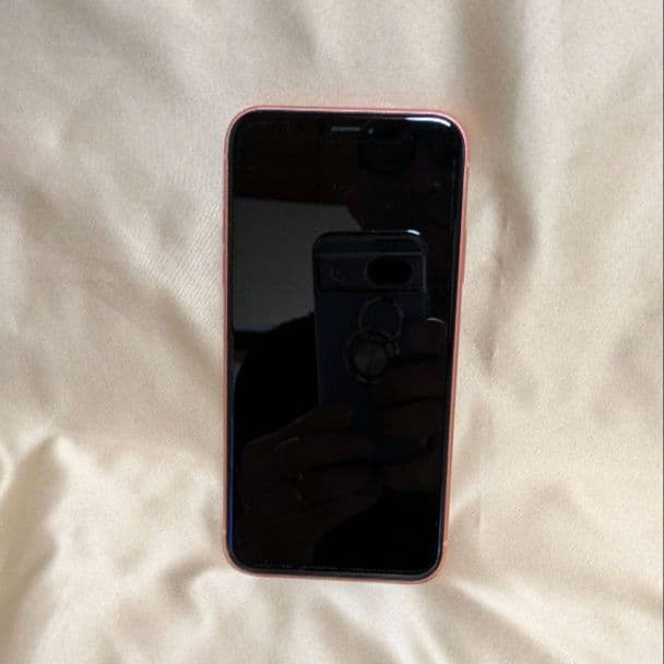 【美品】iPhone XR 128GB◎色・コーラル