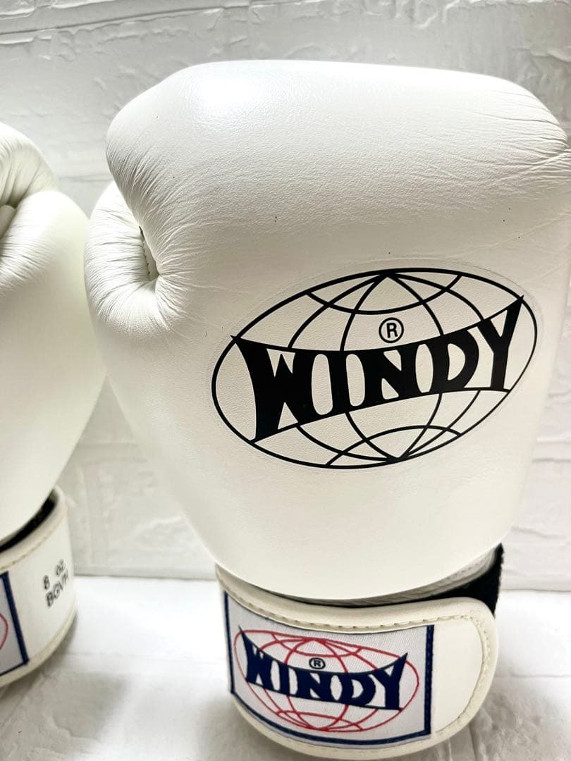【中古品】WINDY ウィンディボクシンググローブ 8oz ホワイト　白