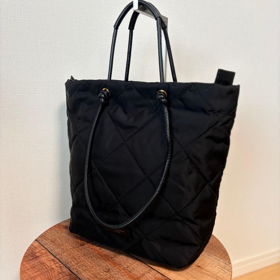 GIANNI CHIARINI キルティング ナイロントートバッグ ブラック