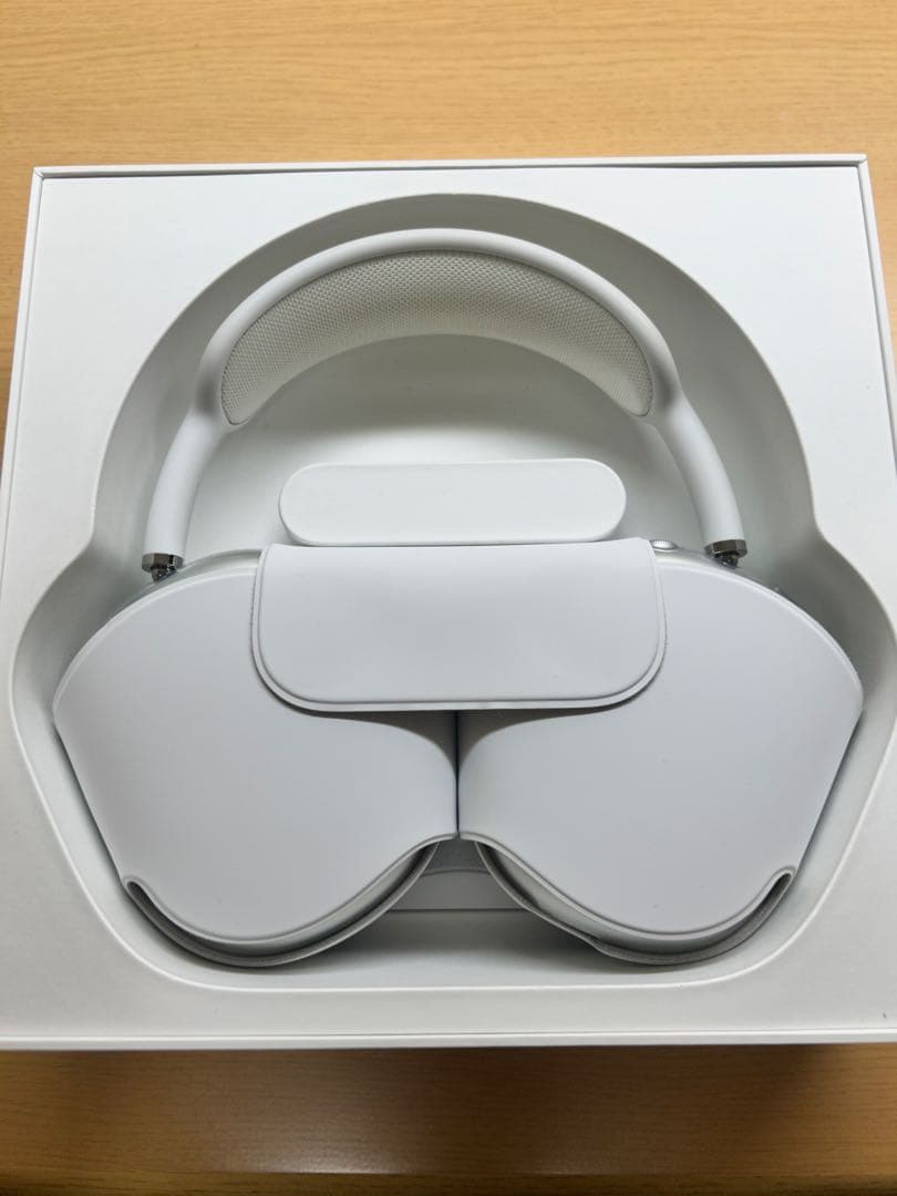 Apple AirPodsMAX シルバー