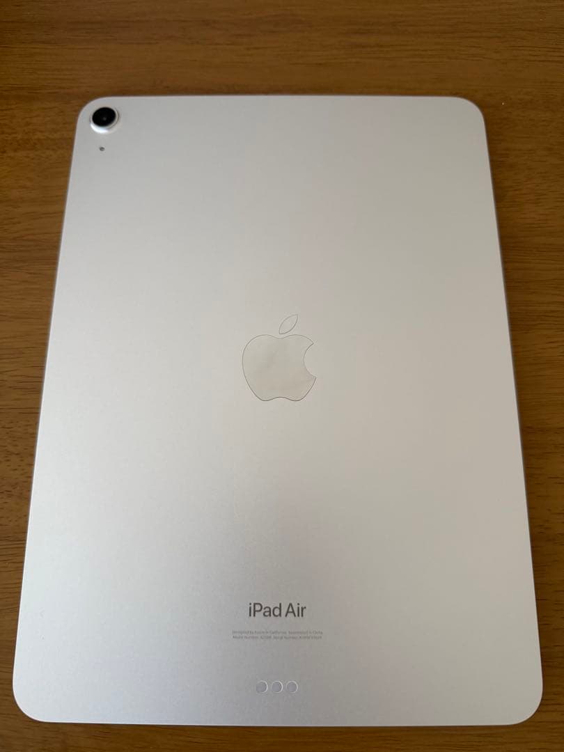 iPad Air 第5世代 Wi-Fiモデル 64GB スターライト