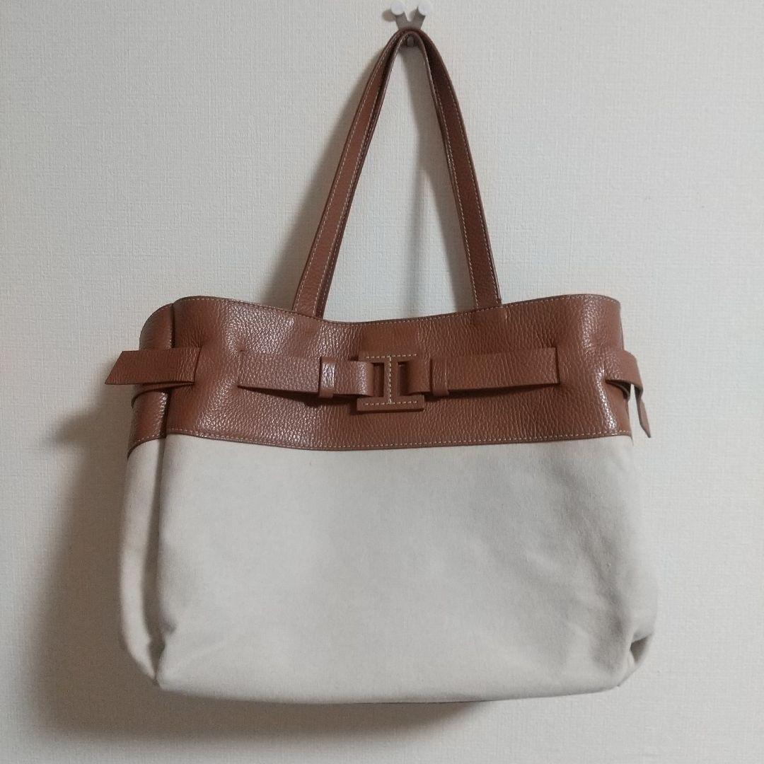 IACUCCI(イアクッチ)スルモナ TOTE CANVAS/CERVO