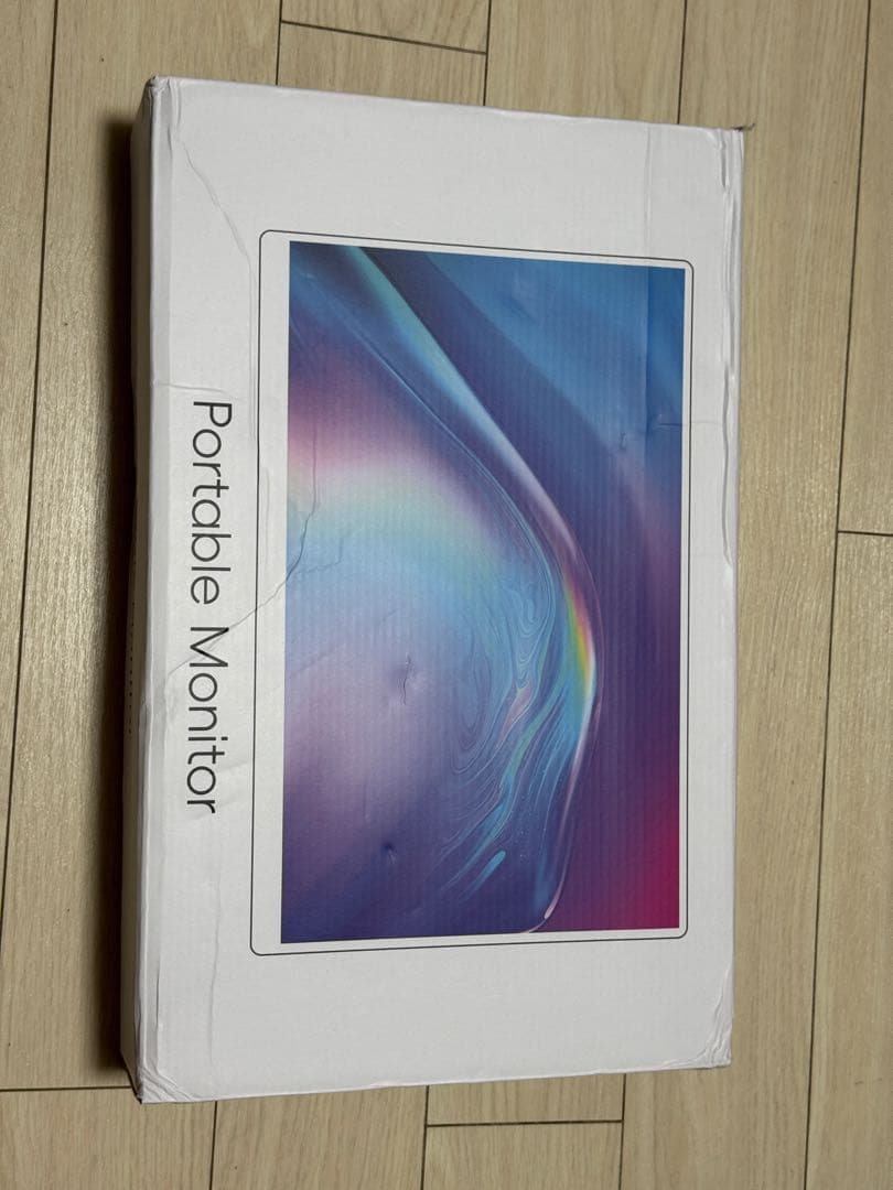 15.6インチ 4K モバイルディスプレイ