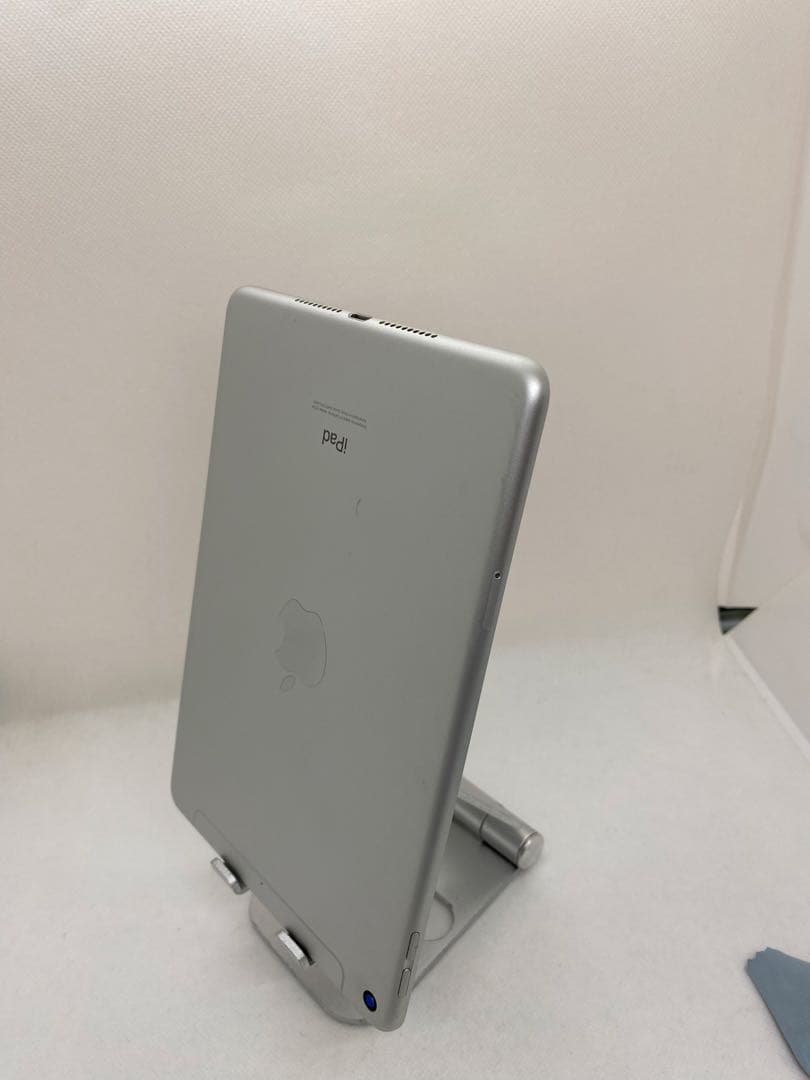 iPad mini 5 64GB SIMフリー　60336