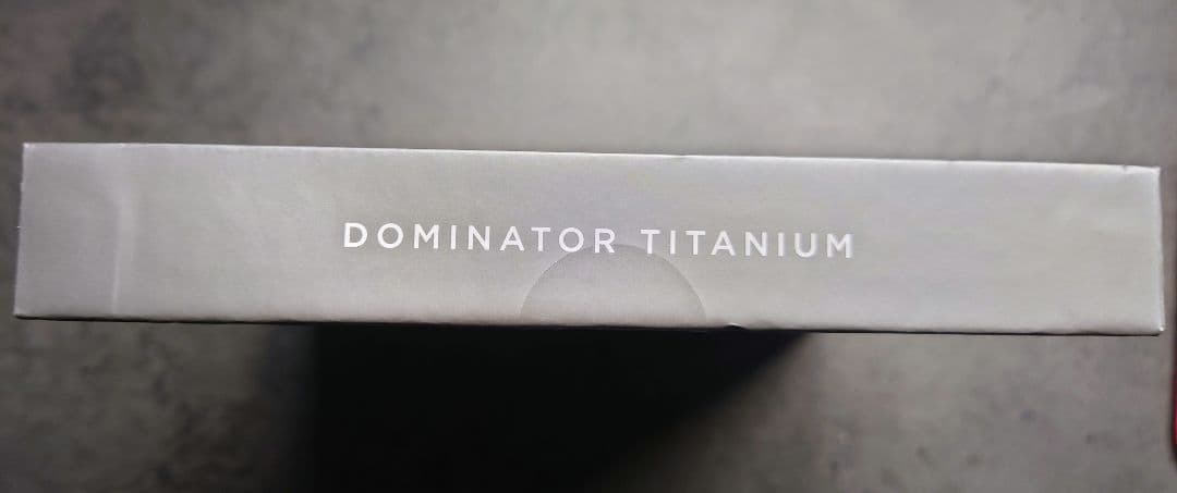 メモリー CORSAIR DOMINATOR TITANIUM DDR5-6400 96G