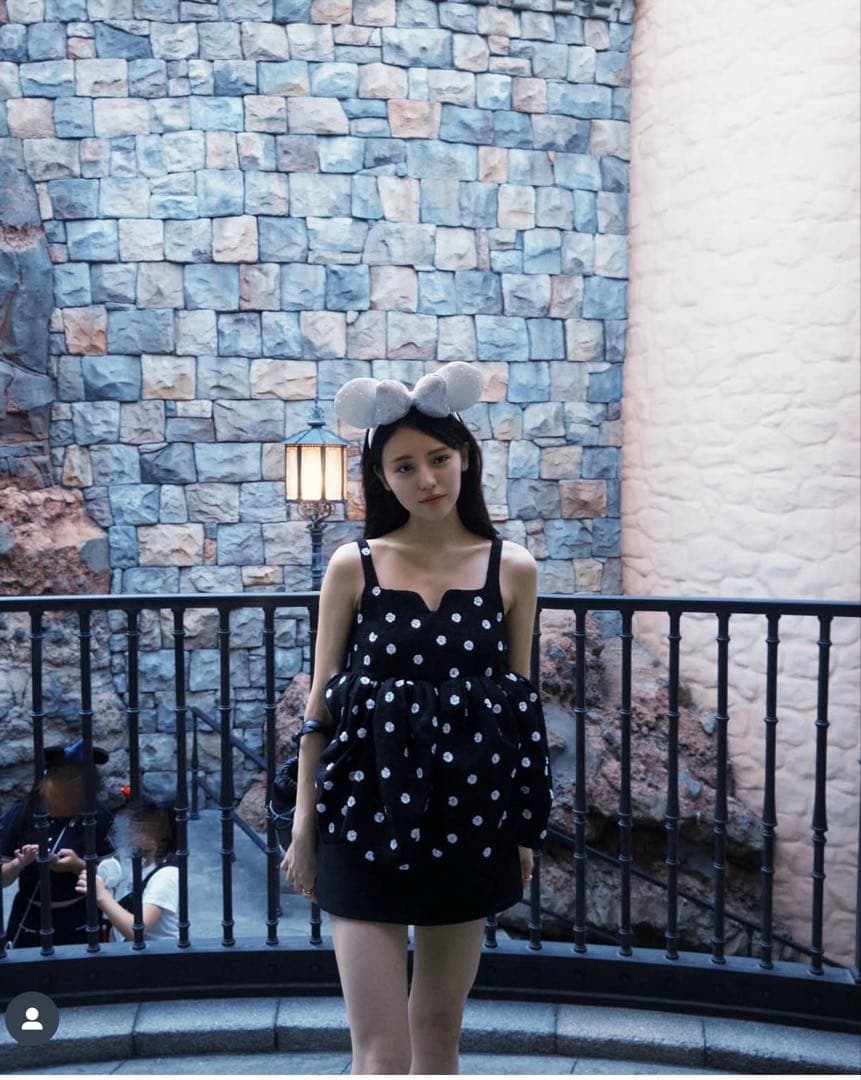 新品 紙タグ Bibiy. BIANCA BLOSSOM TOP BLACK 黒