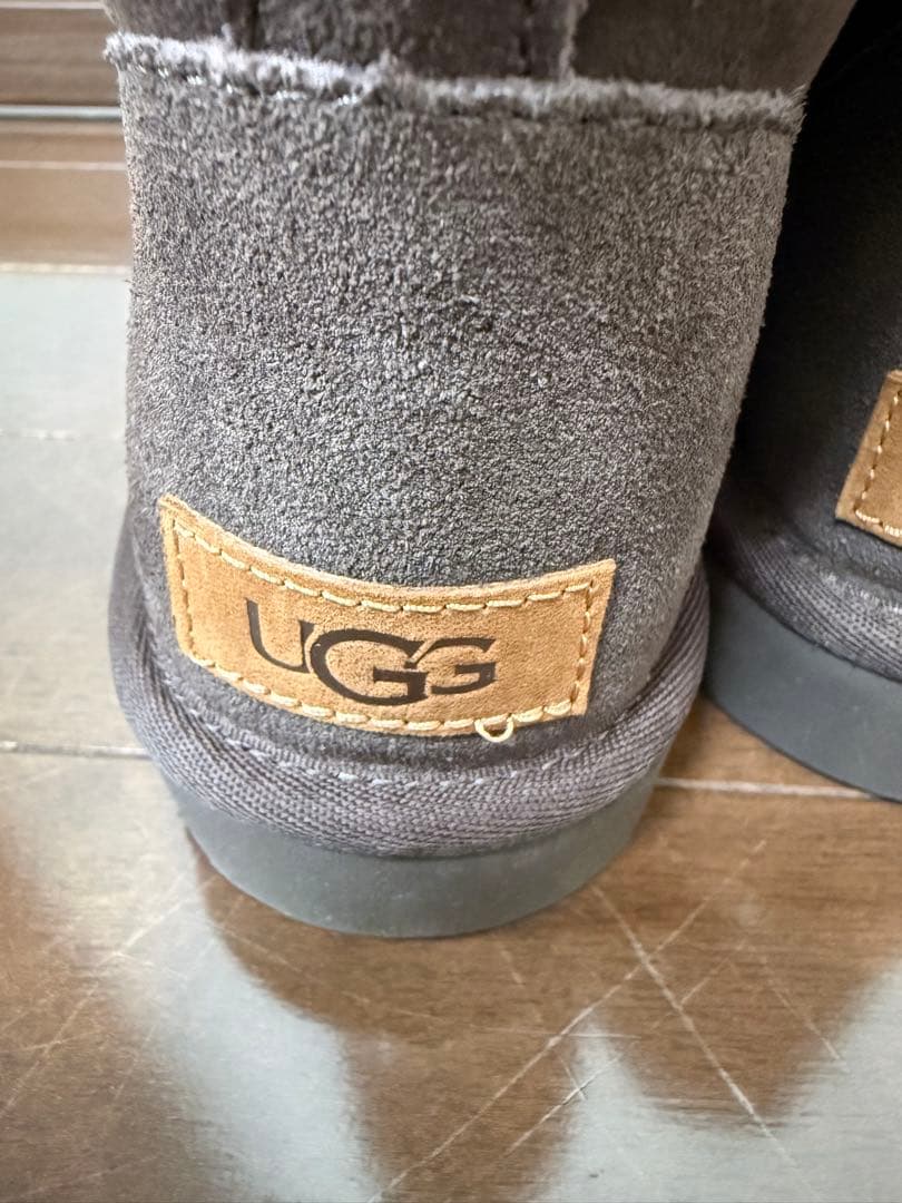 UGG アグ　ムートンブーツ　23cm 新品未使用