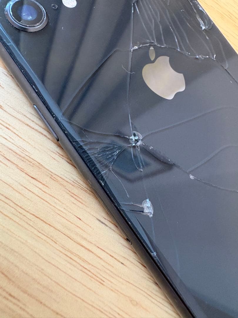 Apple iPhone 8 ブラック SIMフリー