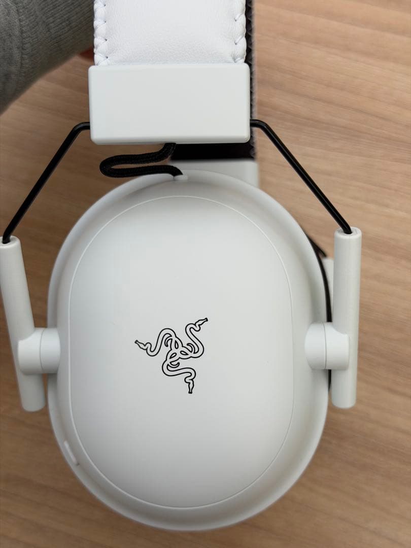 Razer BLACKSHARK V2 PRO アップグレードモデル　ホワイト