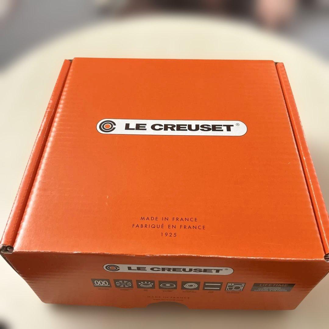LE CREUSET ココットロンド 両手鍋 20cm 箱付き