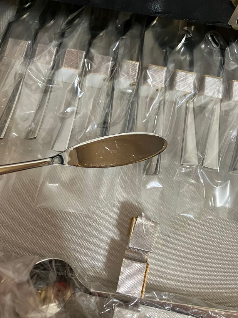 〈未使用品〉 Todai 18/8高級カトラリーセット45本 shirokane