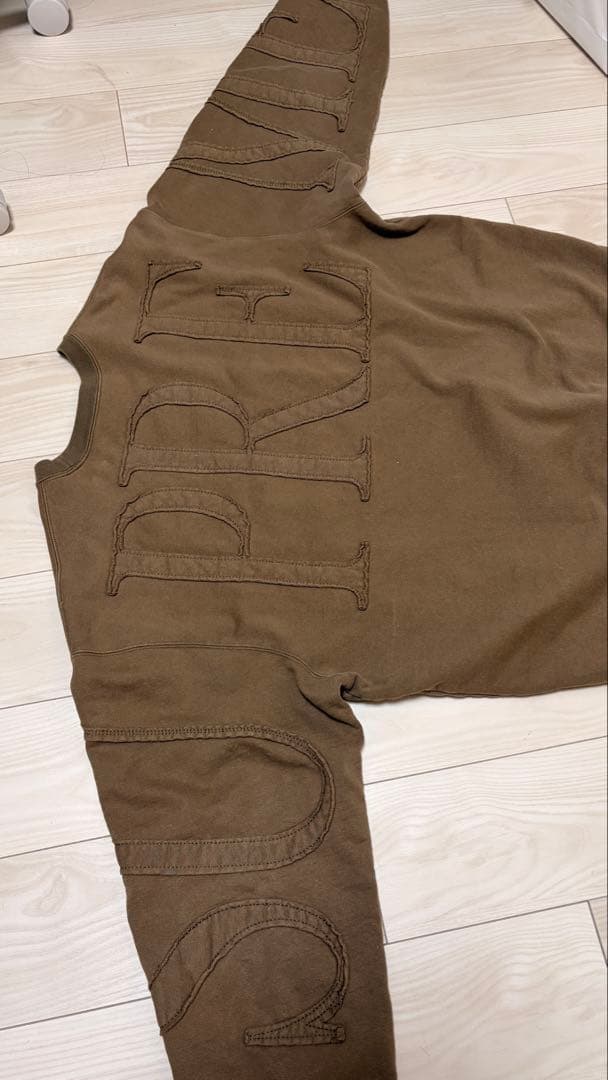 SUPREME スウェット