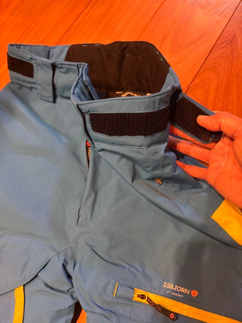 ISBJÖRN イスビョン　子ども　スキーウェア　146/152 セットアップ