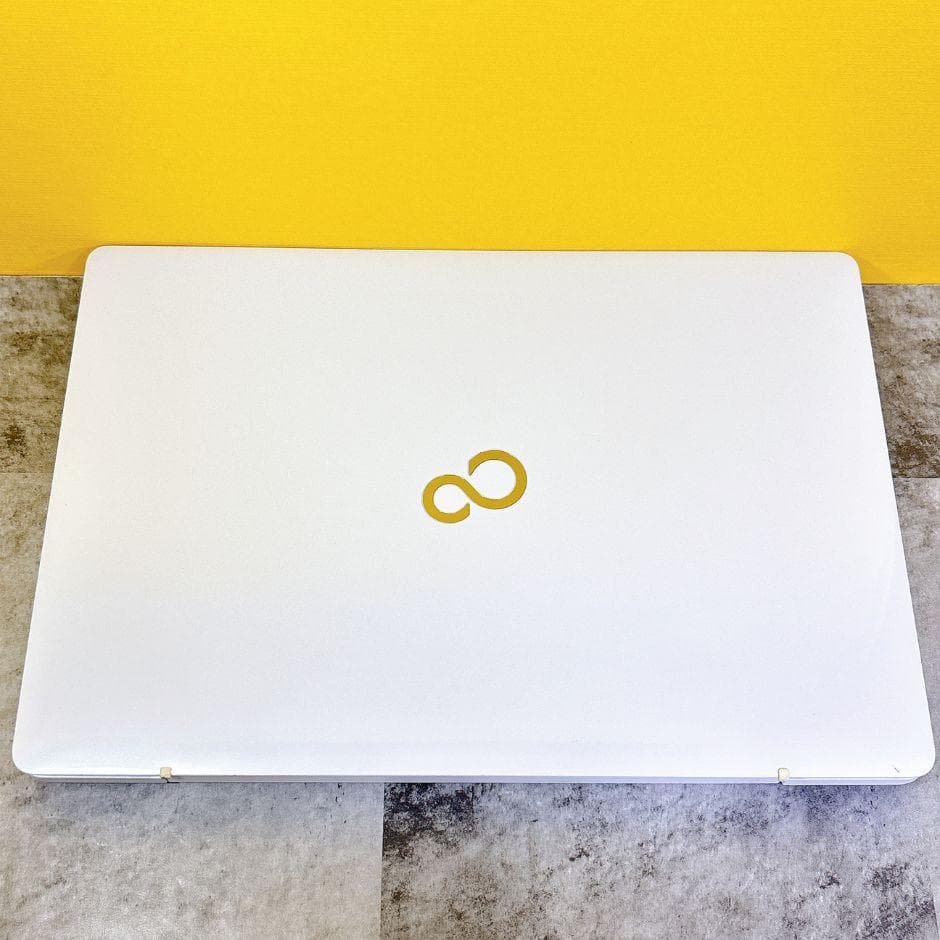 ⅰ7✨快適SSD✨Windows11 カメラ付き 薄型ノートパソコン 仕事や趣味