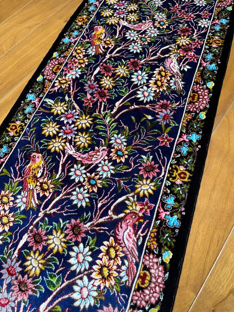 最高級 ペルシャ絨毯シルク イラン クム産 約61万ノット30×90cm