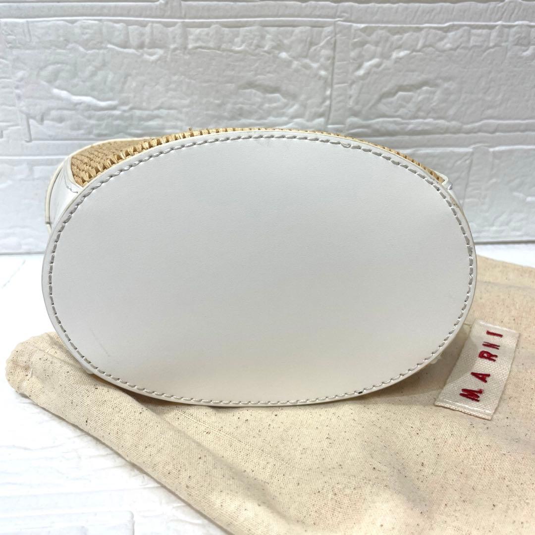 【Ｍ9】美品✨MARNI かごバッグ ホワイト・ベージュ