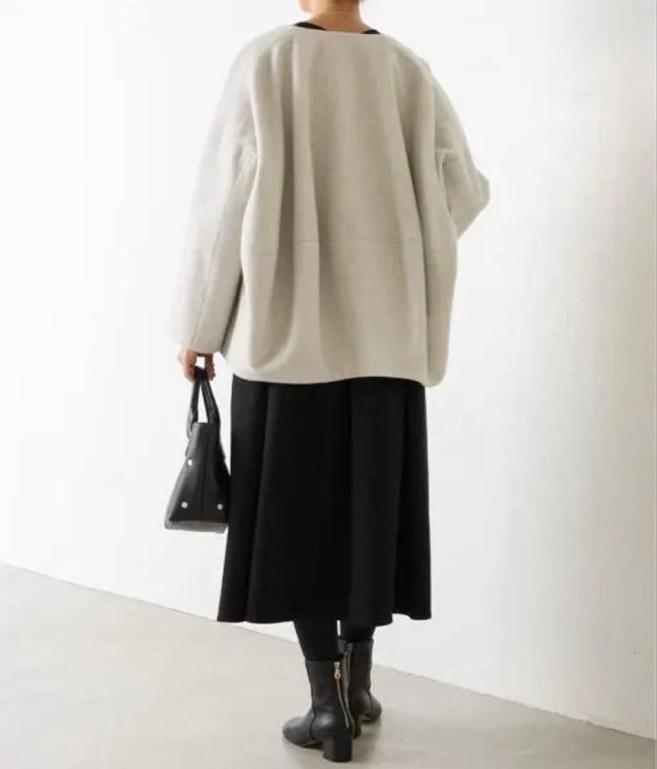 新品タグ付　ビアズリー　後ろぷっくりコート　S ライトグレー