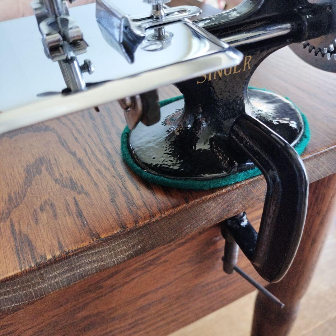 SINGERシンガー　ミニミシン　小型手回しミシン【 ヴィンテージ美品】