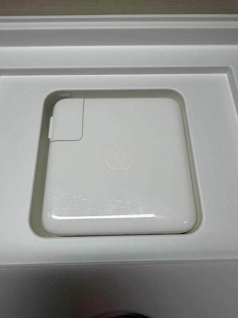 MacBook Pro 13インチ 2019 メモリ16GB/512GB