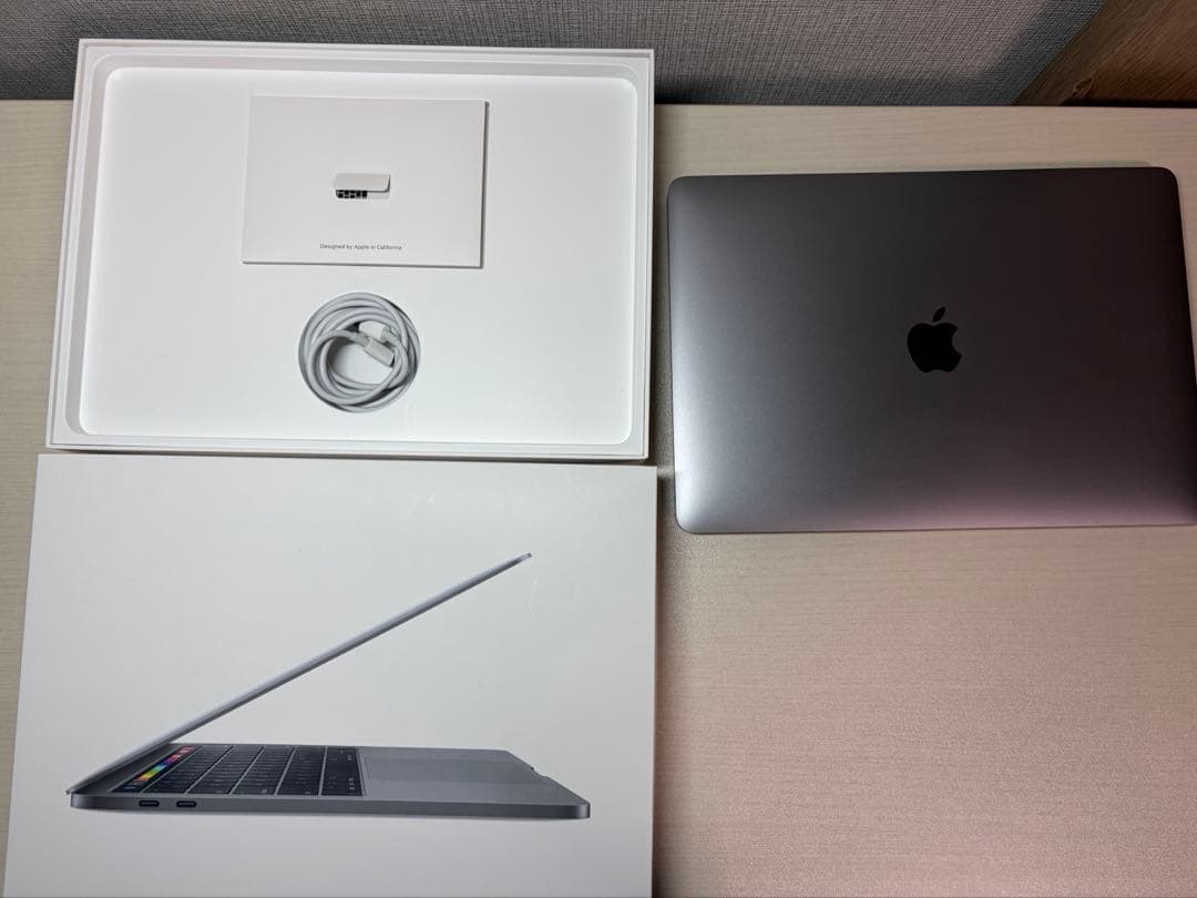 MacBook Pro 13インチ 2019 メモリ16GB/512GB