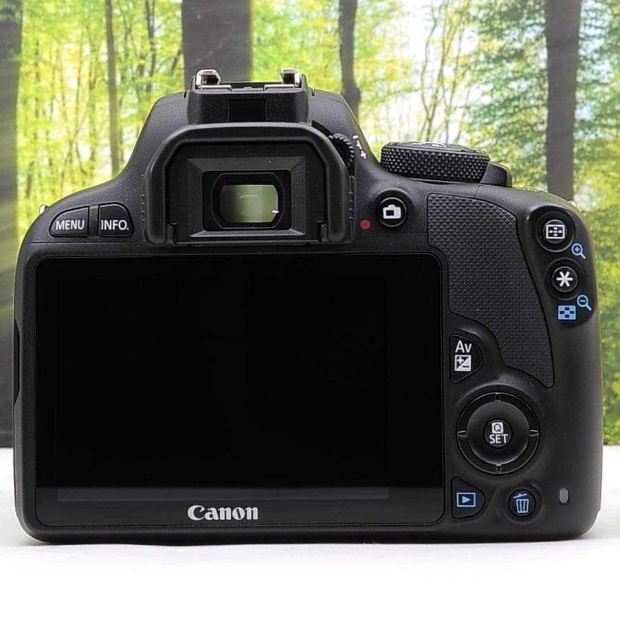 ショット数1715枚！スマホ転送セット☆キャノン Kiss X７☆動画撮影も！