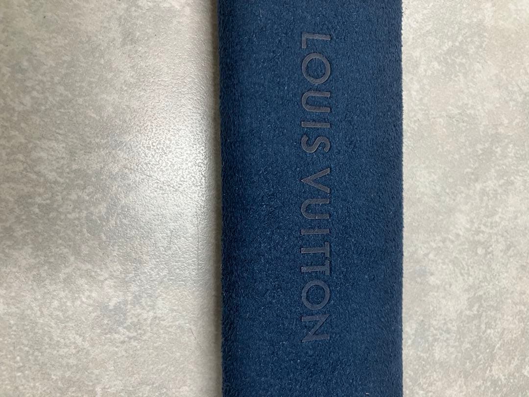 LOUIS VUITTON ホワイトラバーベルト