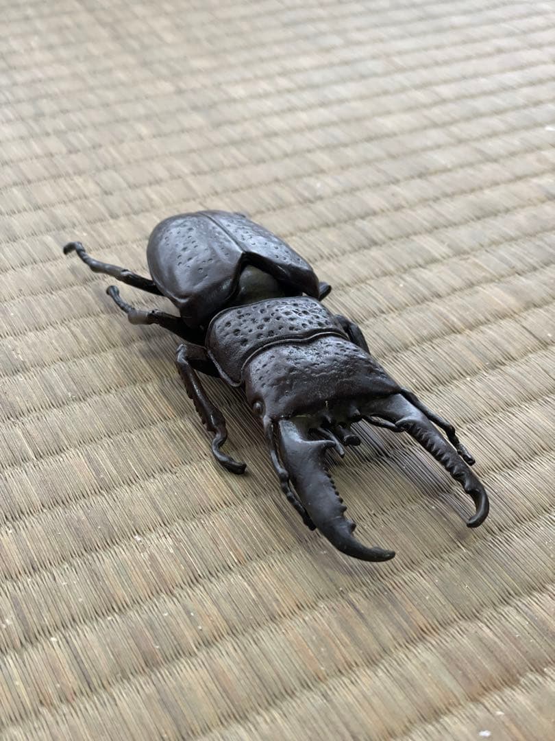 銅製　鍬形　金属工芸品