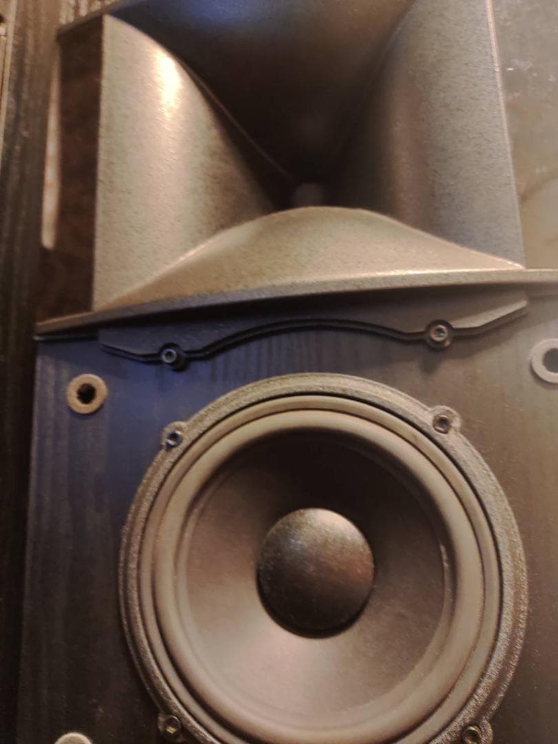 完動美品　【左1本】　JBL SVA1600 ホーン型スピーカー　（右別売）