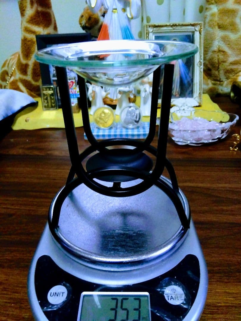 超綺麗＆超豪華.特大.緑色に光る丸玉.お洒落な台座付きます