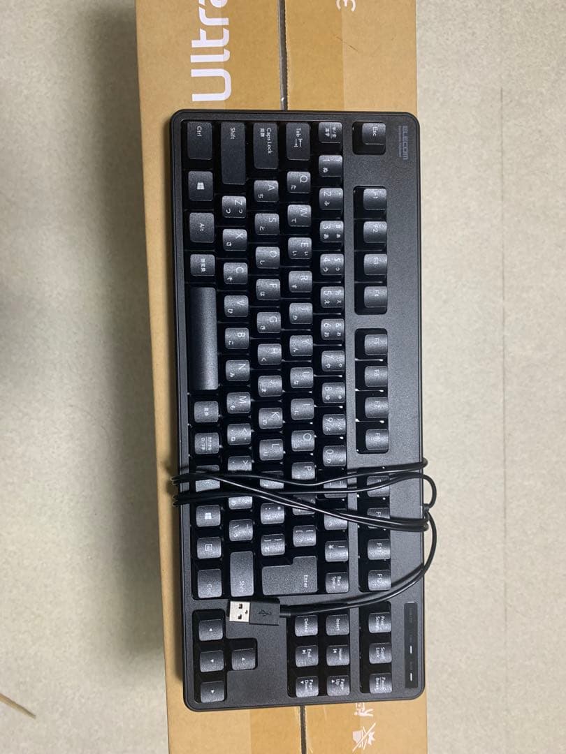 UltraGear 32GS60QC 32インチモニター