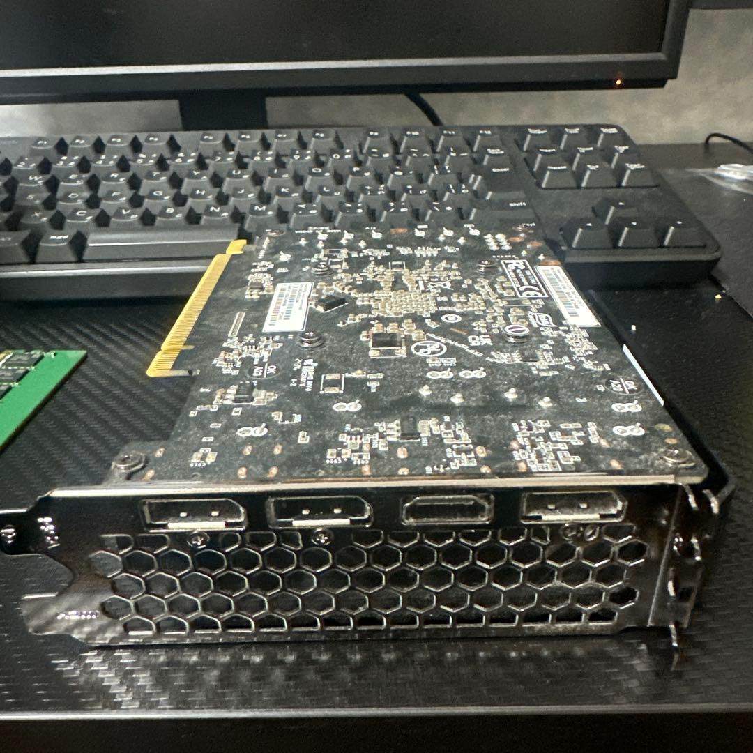 Ge Force RTX 4060（8GB）