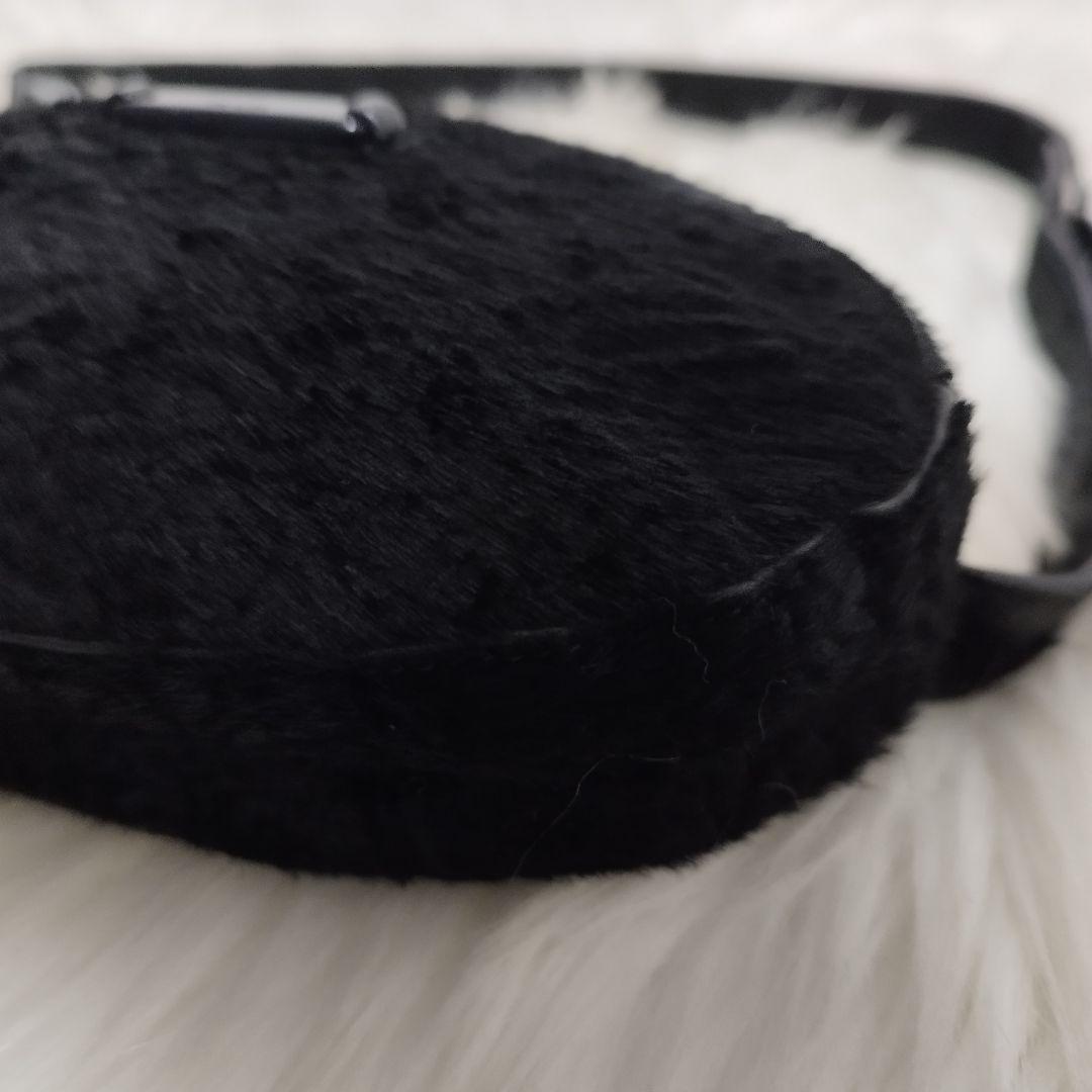 美品☆　プラダ　アーカイブ　ファー　ウエストポーチ　ボディバッグ　ロゴプレート