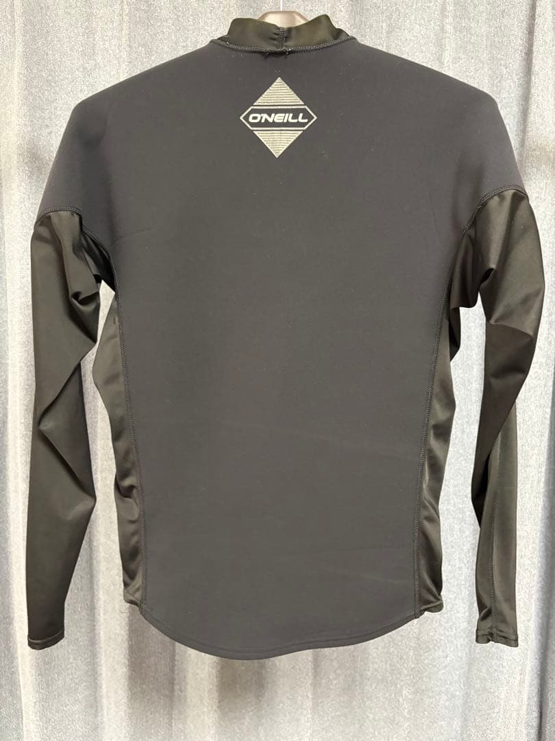 【中古美品】O'NEILL タッパーラッシュガードALL1mm