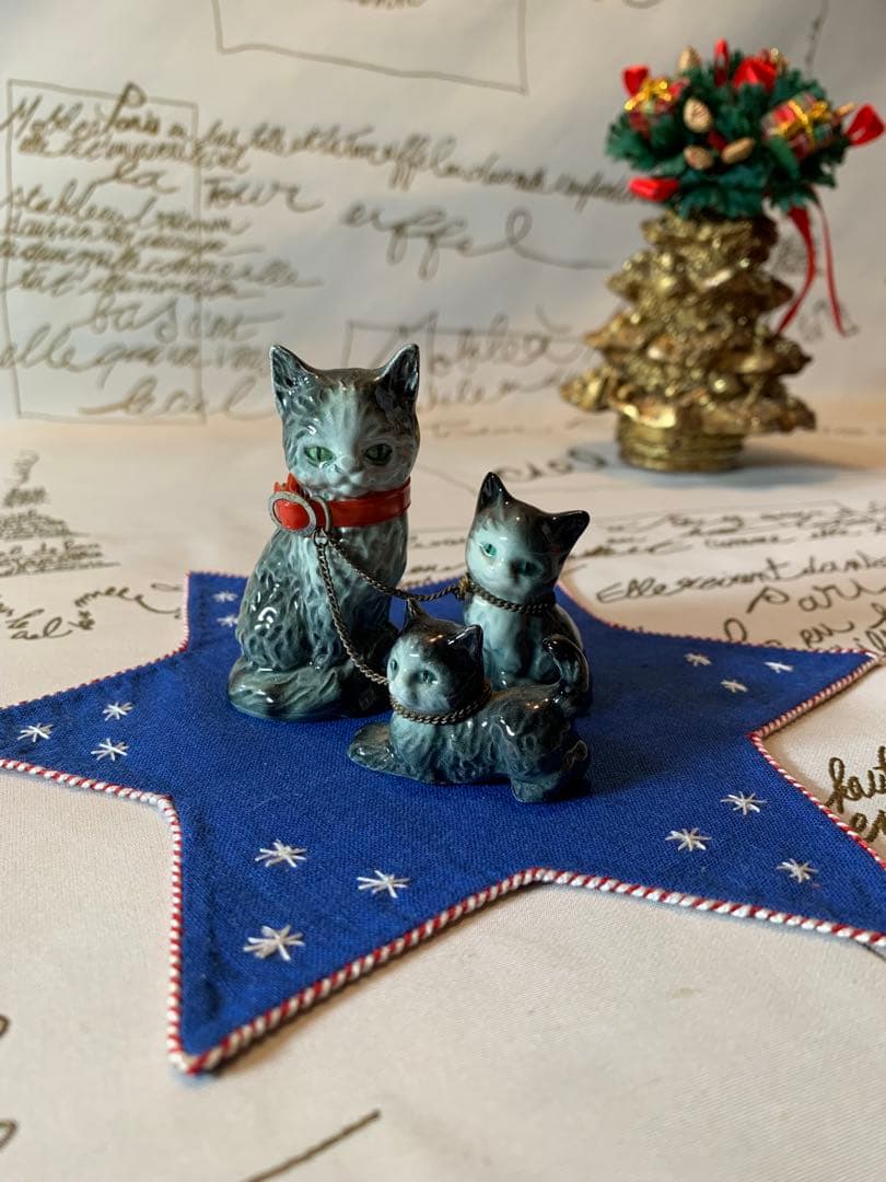 ゲーベル人形　西ドイツ製　陶器置物　レアな可愛い親子3匹セットの猫ちゃん！