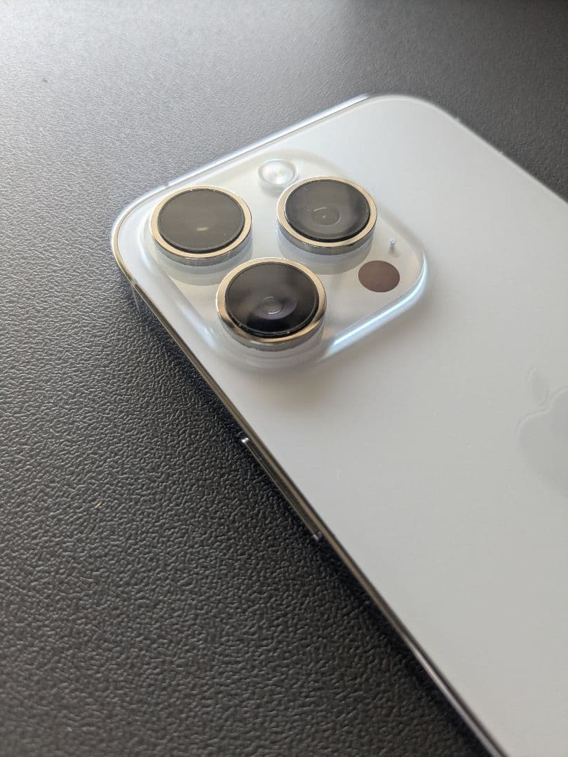 【美品】Apple iPhone 14 Pro シルバー 本体128 SIMフリ