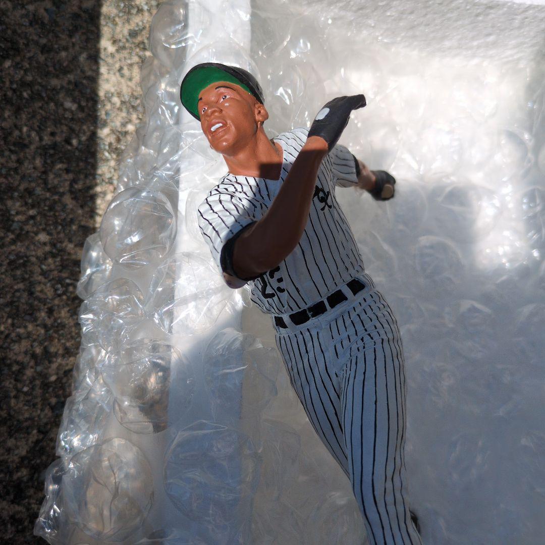 貴重　サルビノ　Michael Jordan 限定フィギュア　ナンバリングあり