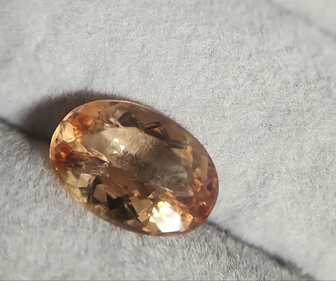 天然インペリアルトパーズ 2.408ct