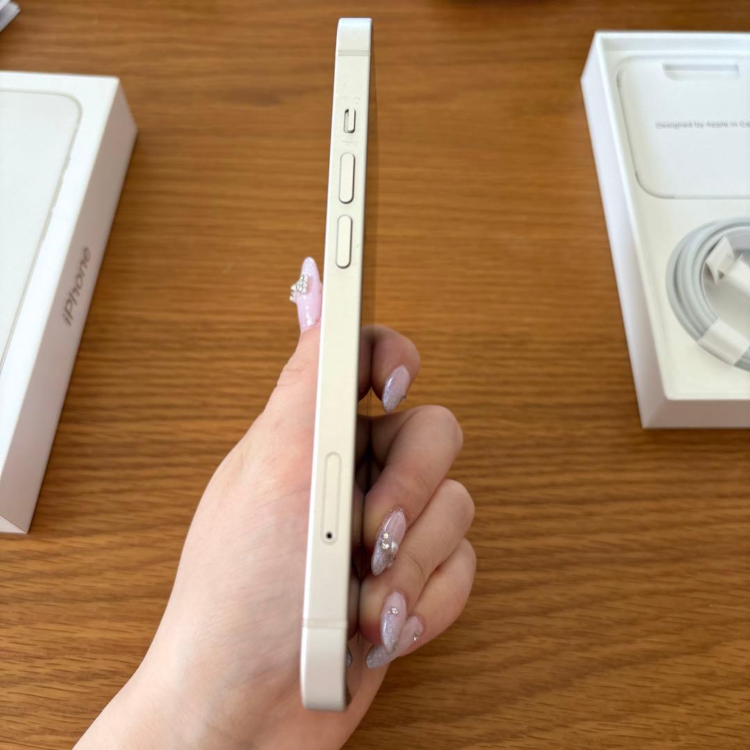 【値段交渉可】iPhone 13 ホワイト 本体 SIMフリー