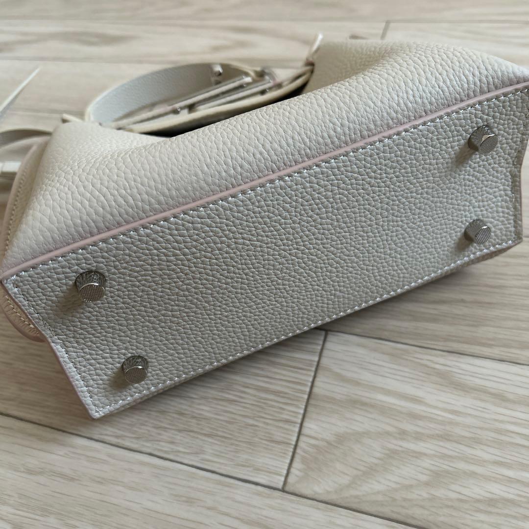 ミンクso4store ミニ デボネア ハンドバッグアイボリー