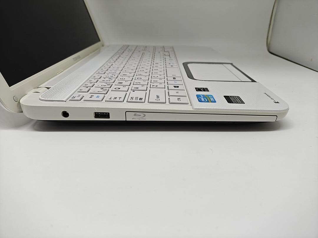 【東芝】爆速 Corei7/新品SSD256GB ノートパソコン D10