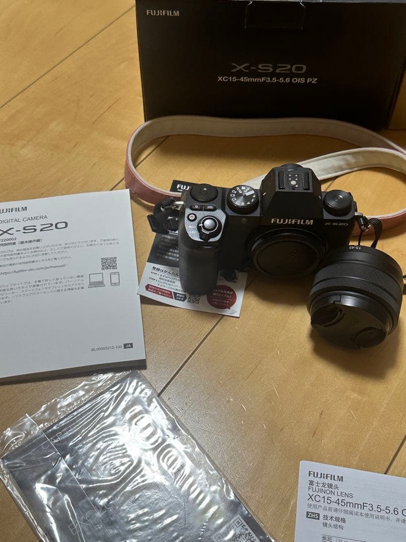 xs20 FUJIFILM /富士 ミラーレス一眼 レンズキット