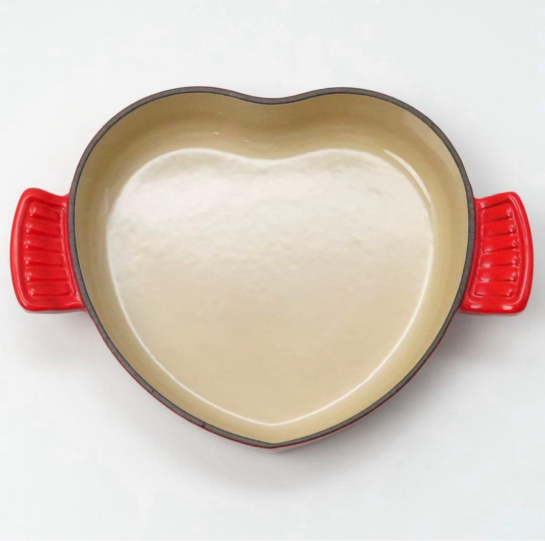 【美品】LE CREUSET　プレートダムール チェリーレッド　18cm